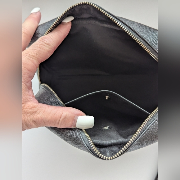 NWOT Coach Black Zippered  Leather Toiletry/Travel/Cosmetic/Case/Bag - Picture 10 of 12